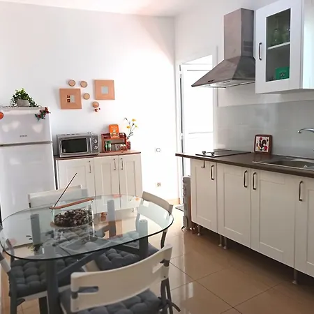 Casa Cerca Del Campo Y La Ciudad * Santidad